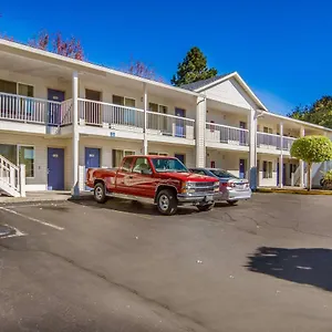 https://motel-6-portland-mall-205.portland-hotels.info